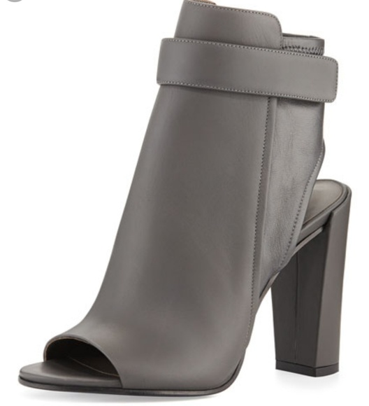VINCE Bingham Open Toe Bootie Sz 9.5 - Picture 1 of 7